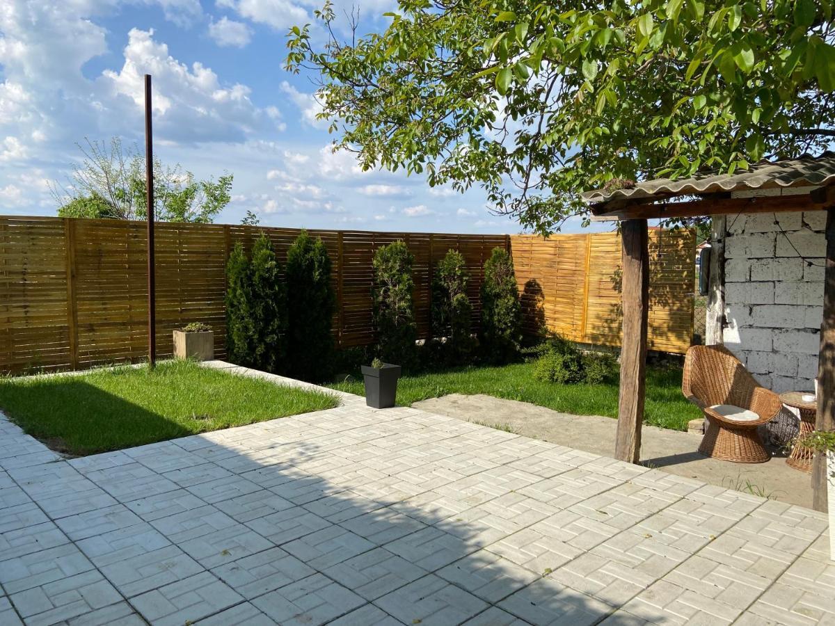 Petrovaradin Chalet Novi Sad Eksteriør bilde